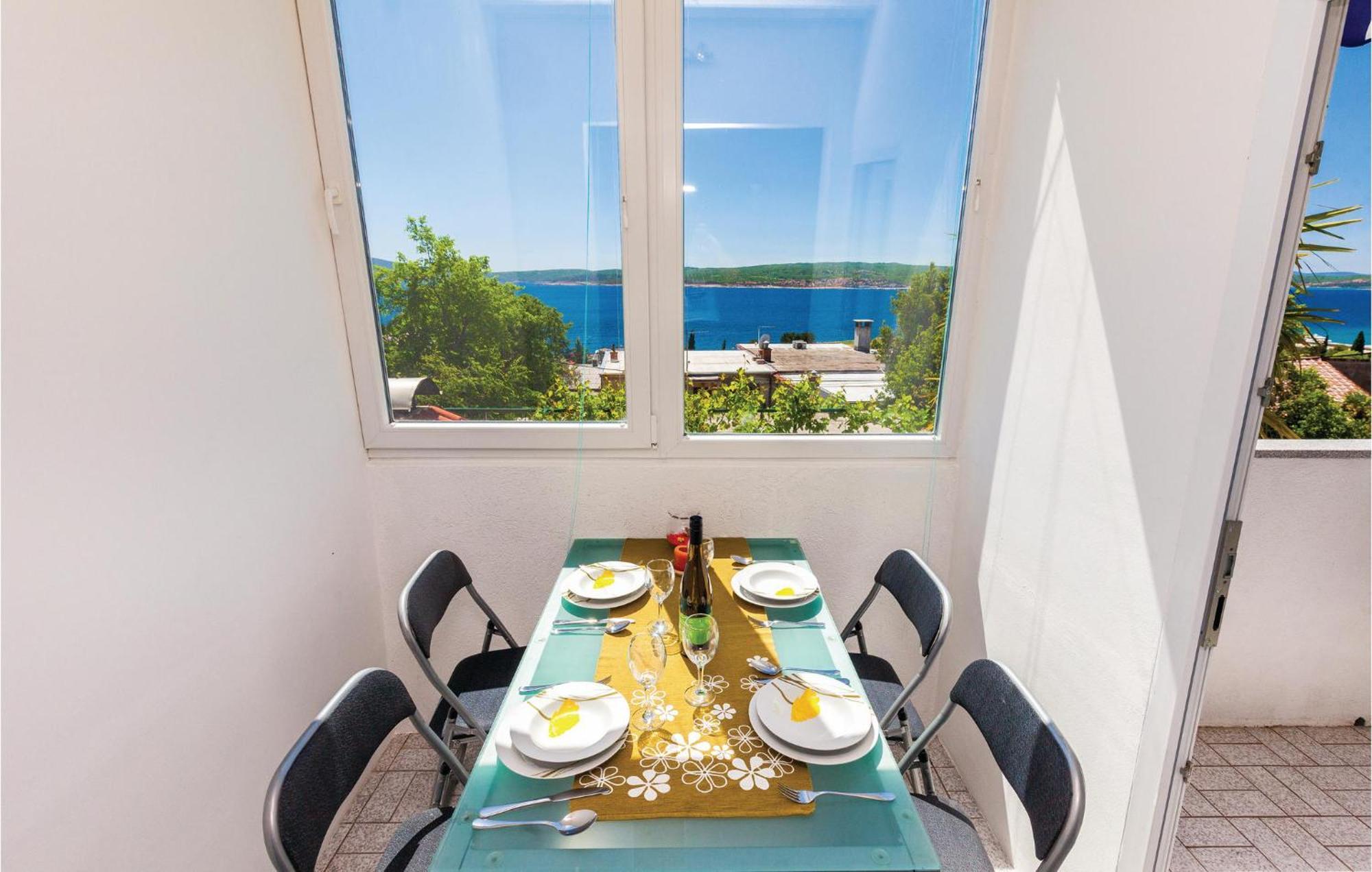 Beautiful Apartment In Crikvenica With Kitchen Exterior foto
