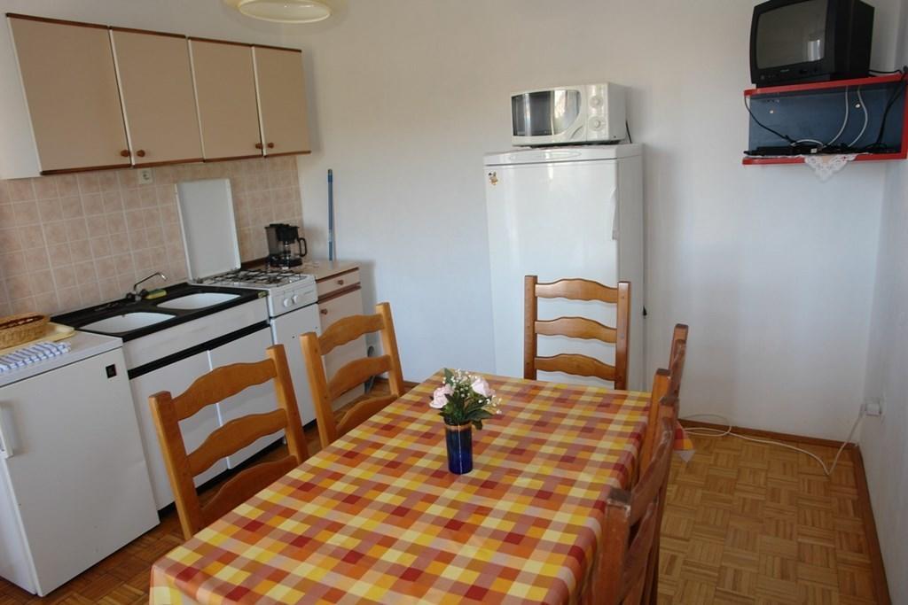Beautiful Apartment In Crikvenica With Kitchen Quarto foto